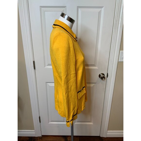 St. John Collection Dark Yellow Knit Zip-Up Jacket W/ Navy Blue Trim, Size 4 - Picture 4 of 9